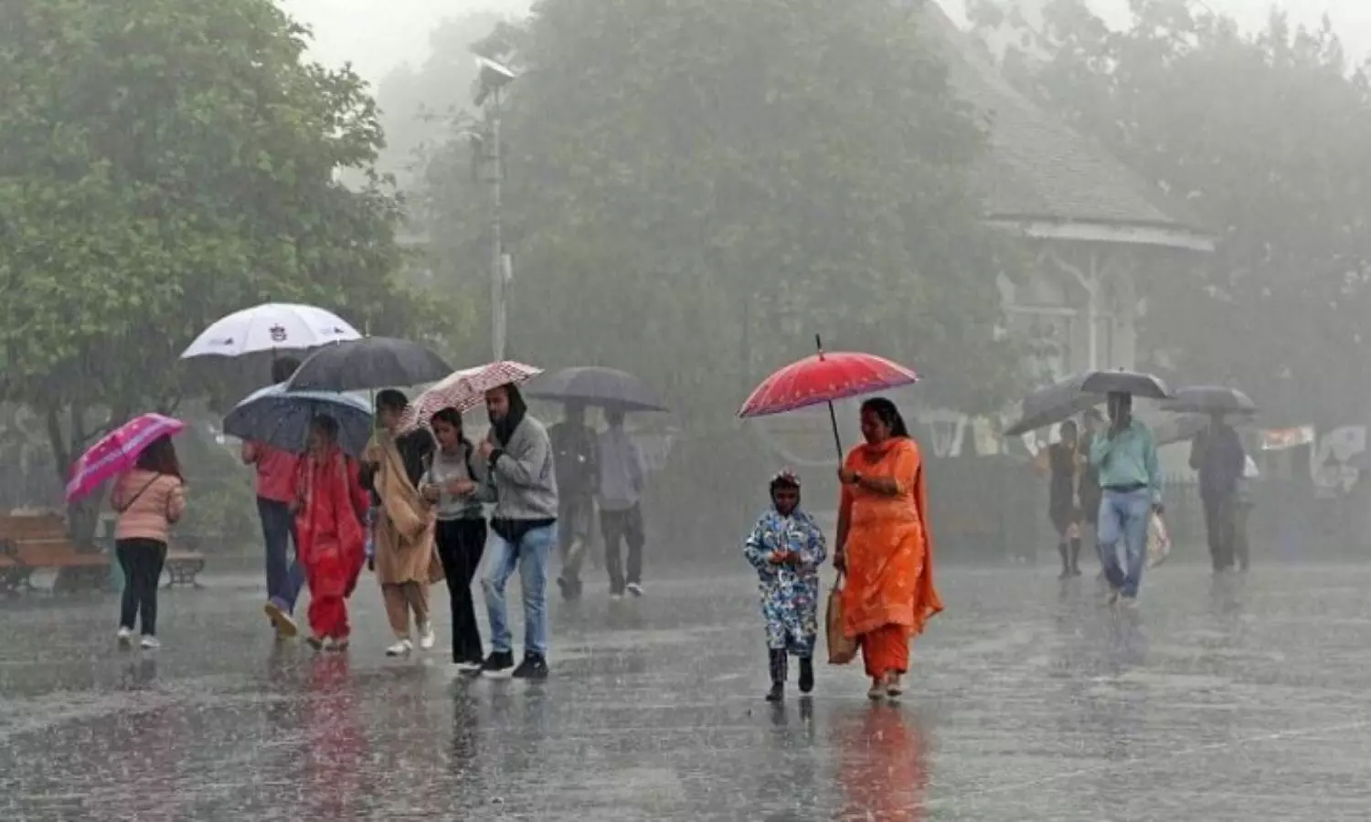 వాయుగుండం ఎఫెక్ట్.. తెలంగాణలో రెండ్రోజుల పాటు భారీ నుంచి అతి భారీ వానలు!